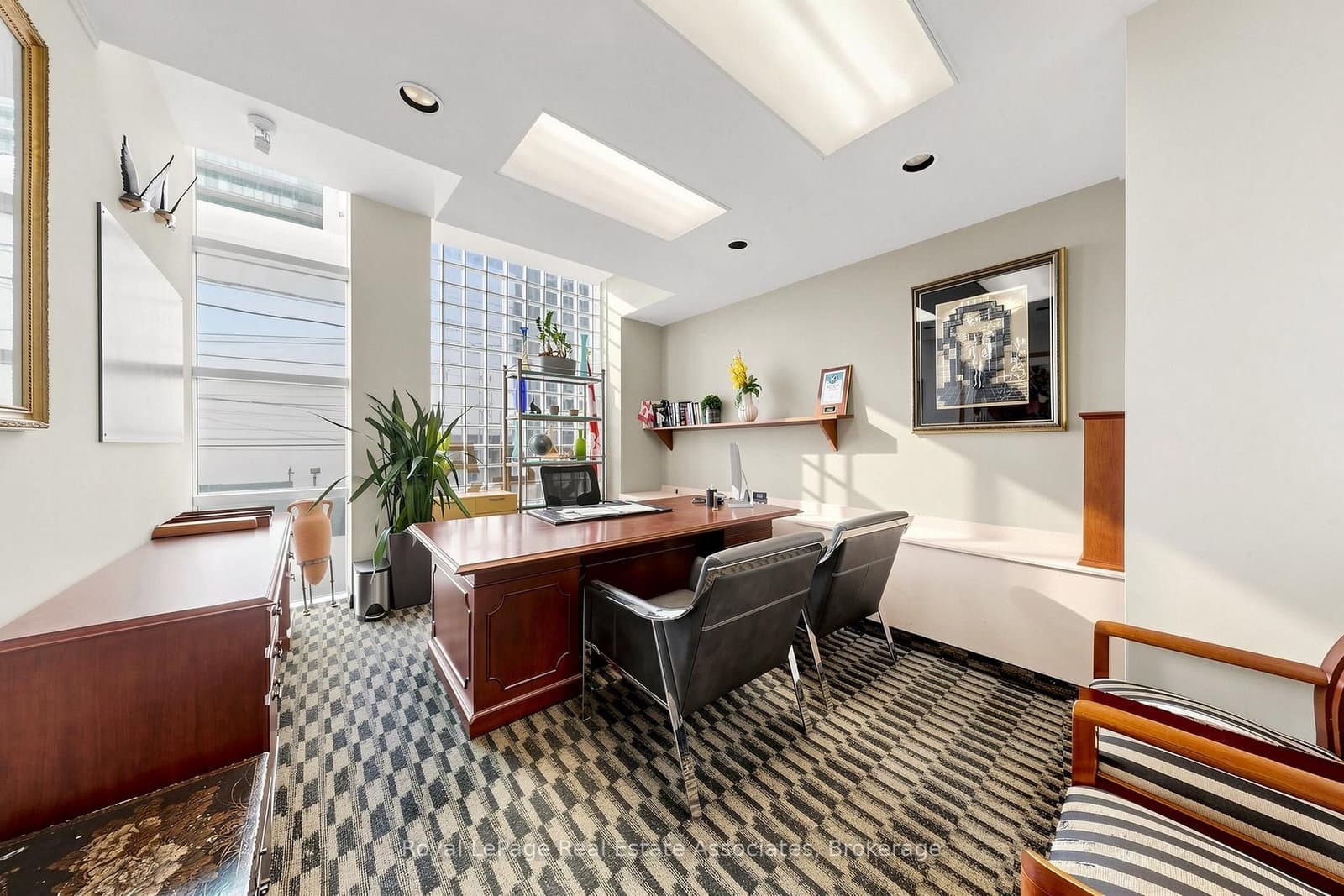 645 King Street W, Unit Second Level thumbnail 9