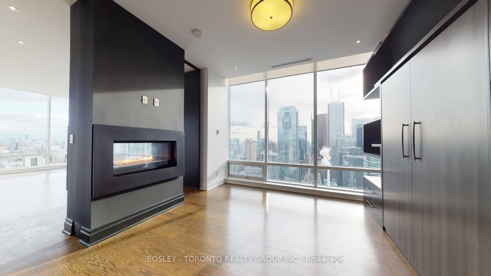 295 Adelaide Street W, Unit PH01 thumbnail 5