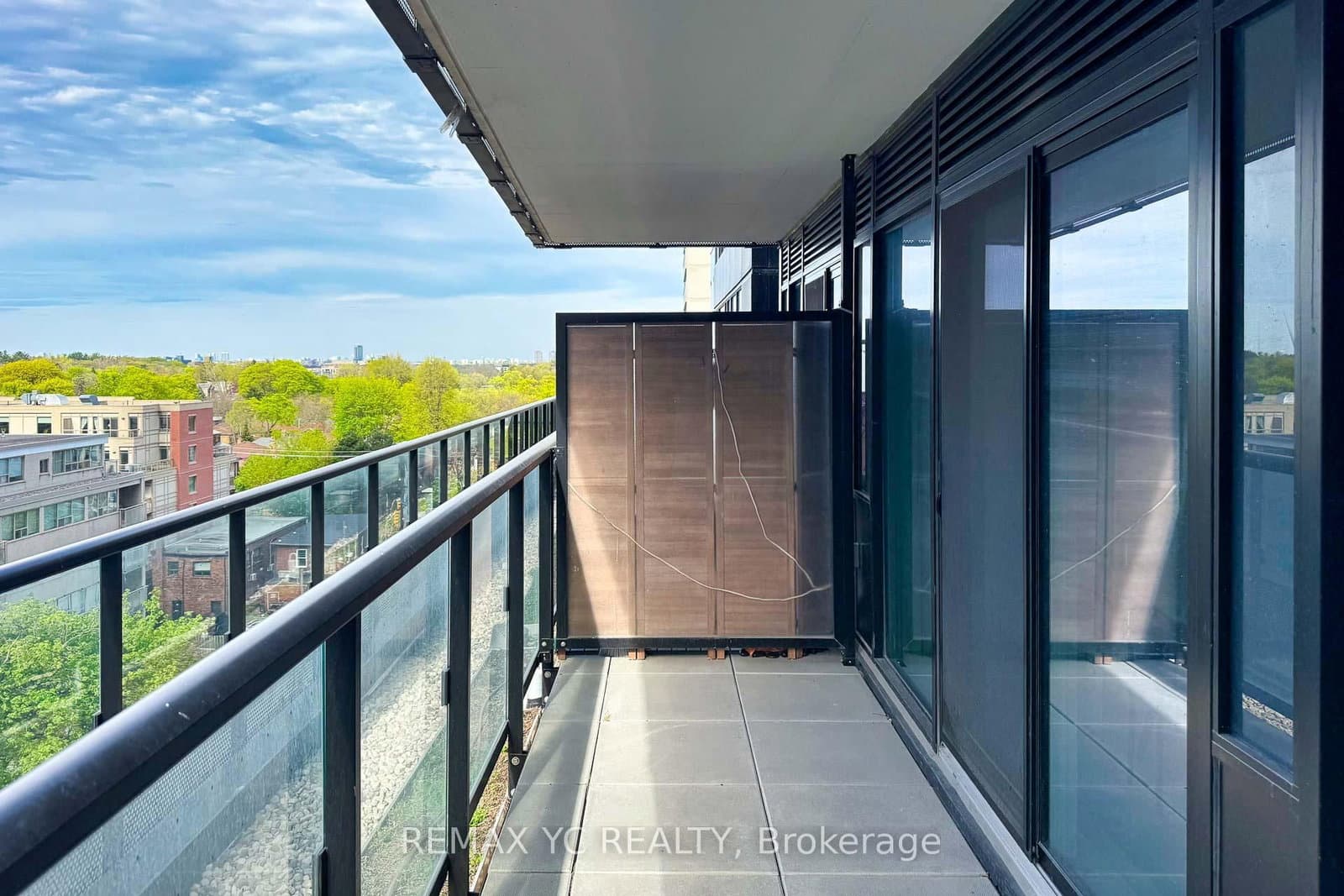 117 Broadway Avenue, Unit 703 thumbnail 23