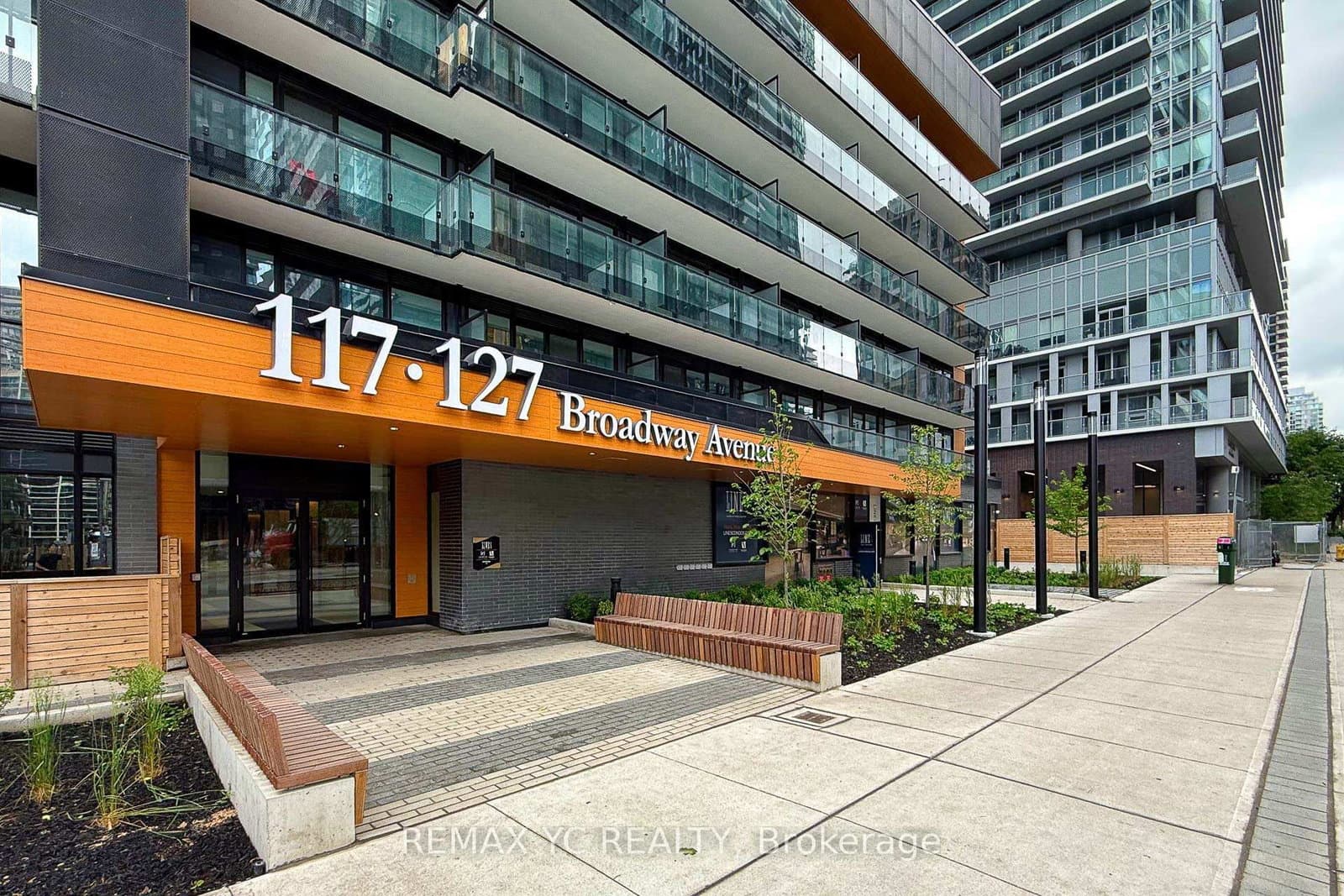 117 Broadway Avenue, Unit 703 thumbnail 44