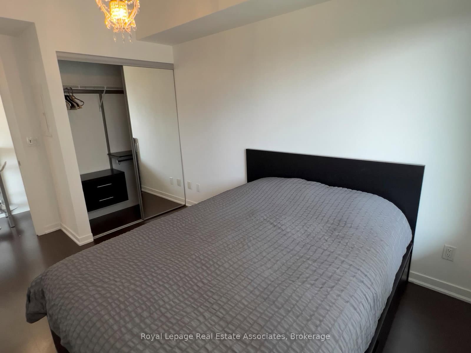 55 East Liberty Street, Unit 410 thumbnail 13
