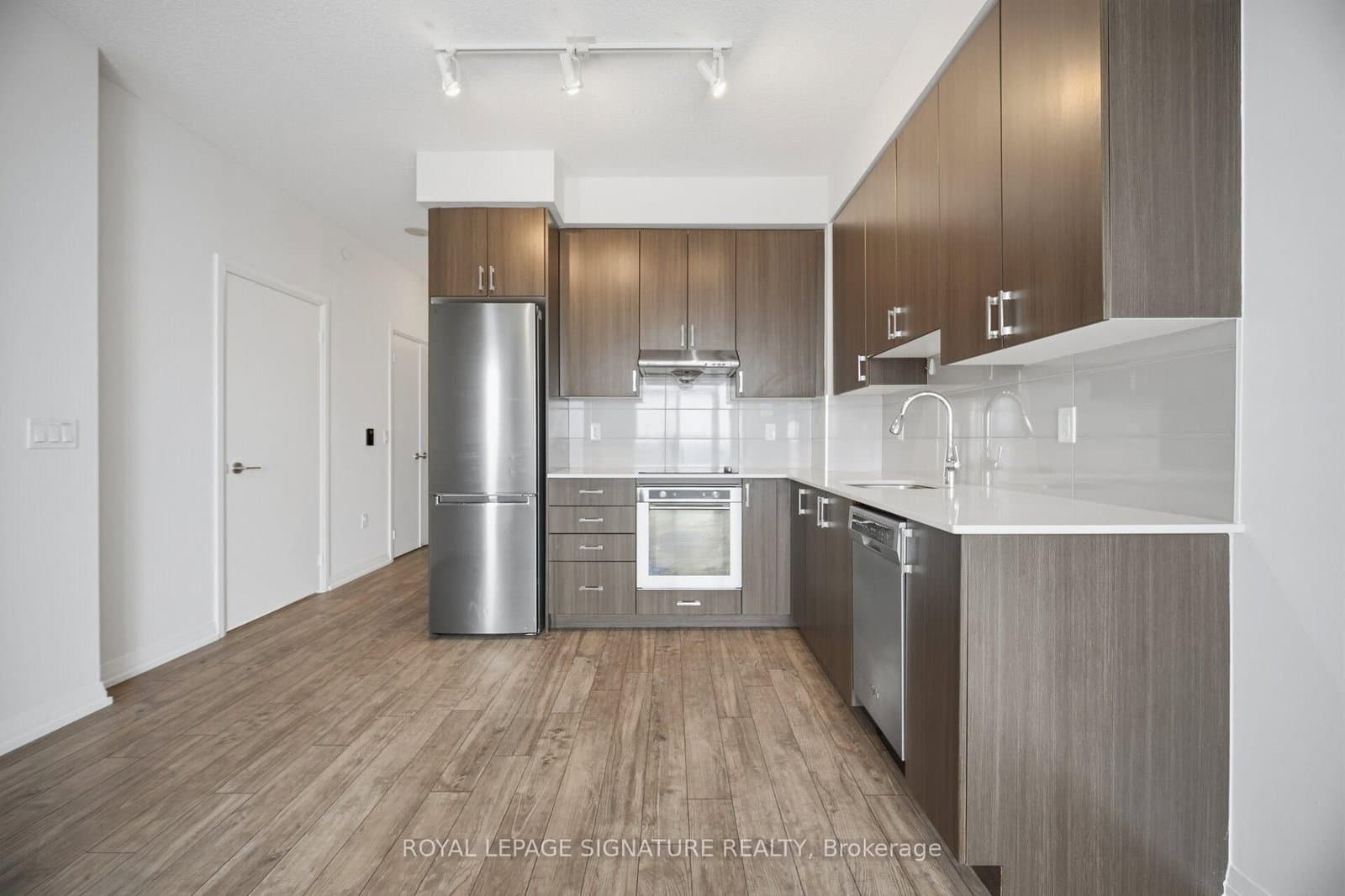 55 Ann O'Reilly Road, Unit 3410 thumbnail 15