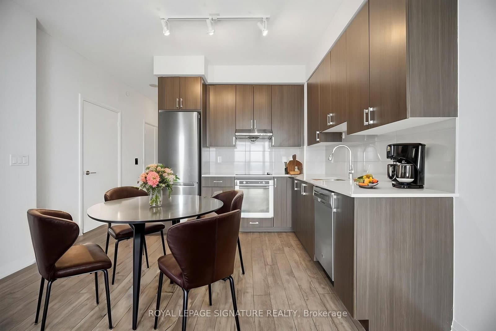 55 Ann O'Reilly Road, Unit 3410 thumbnail 2