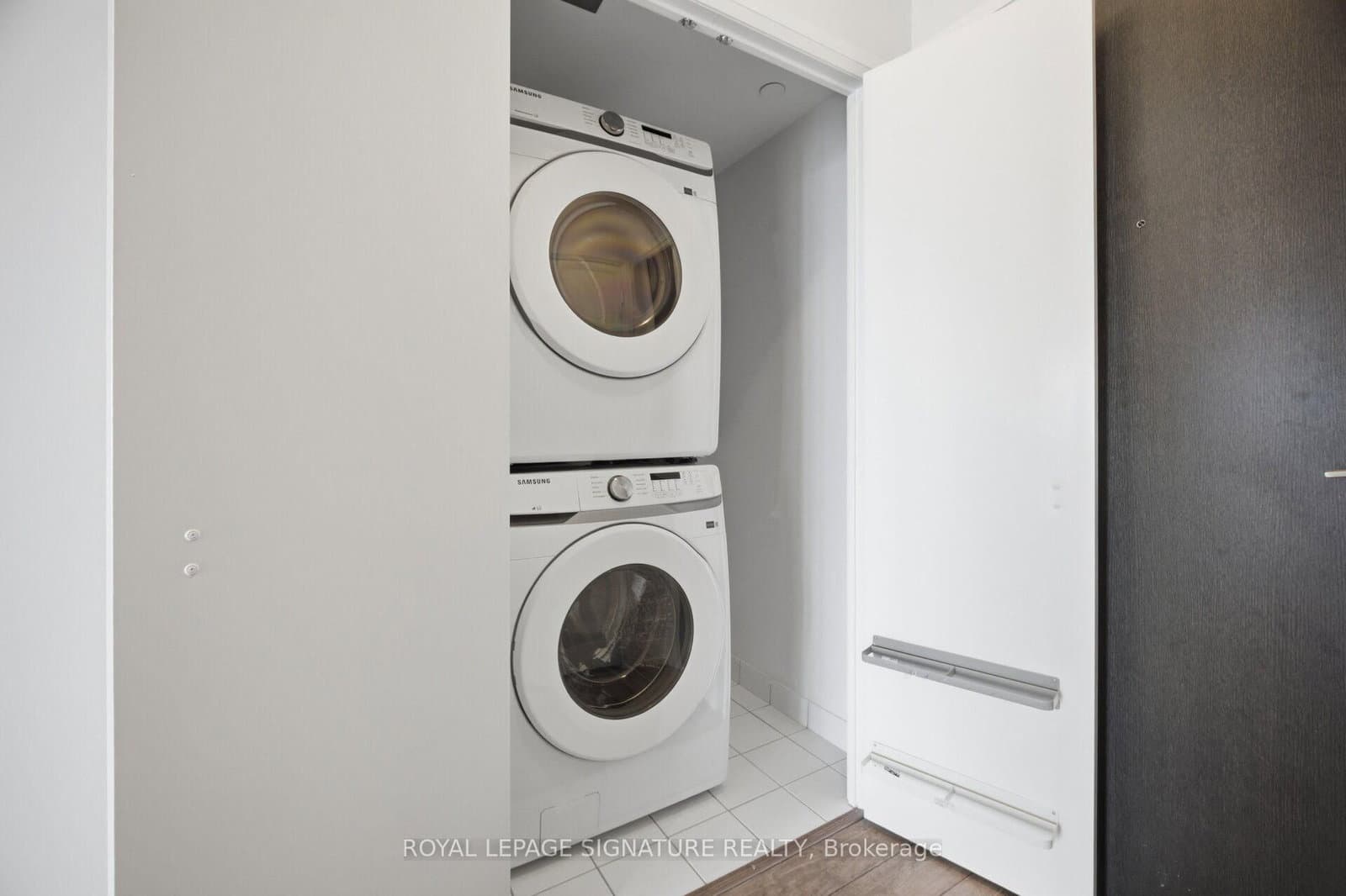 55 Ann O'Reilly Road, Unit 3410 thumbnail 25