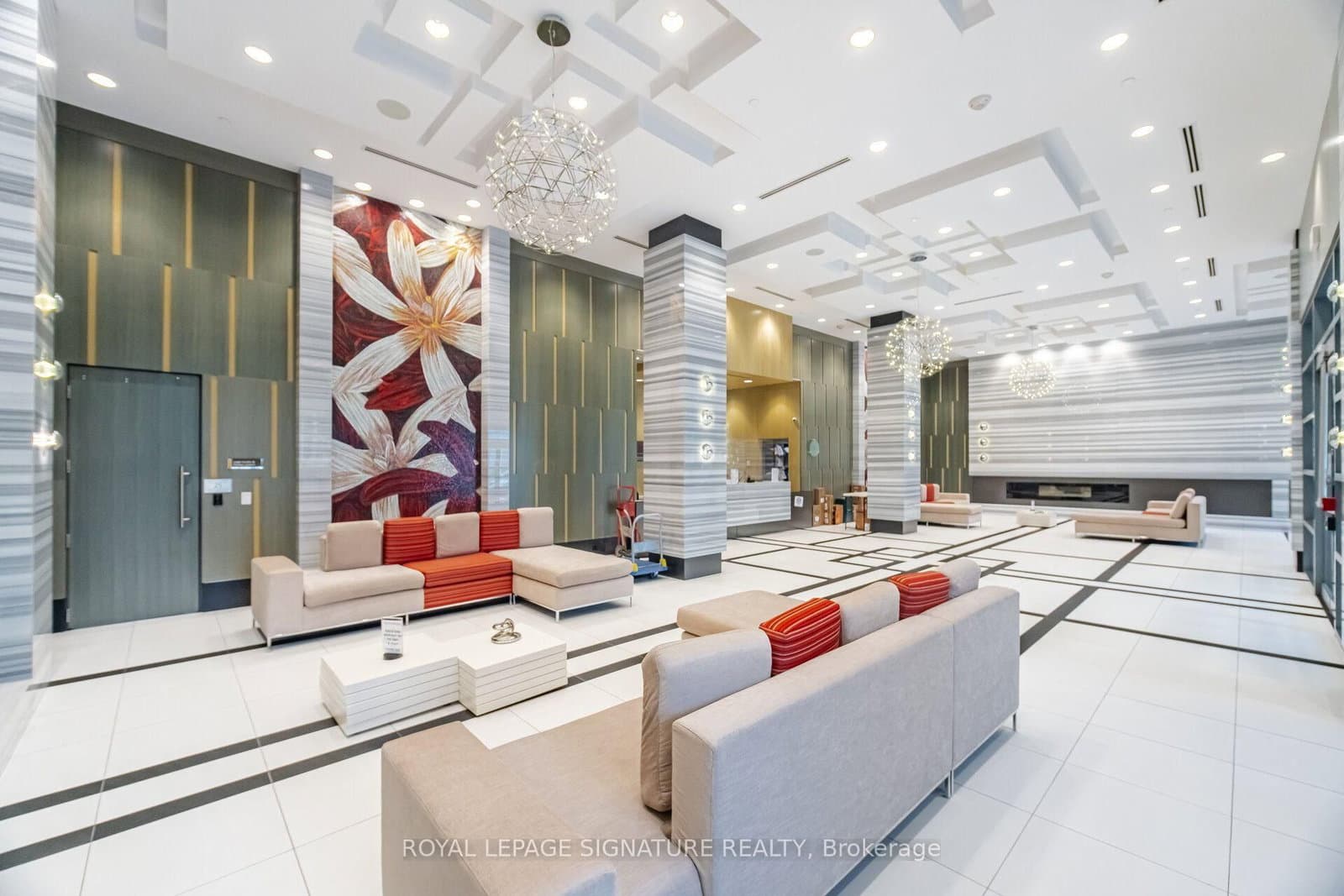 55 Ann O'Reilly Road, Unit 3410 thumbnail 4