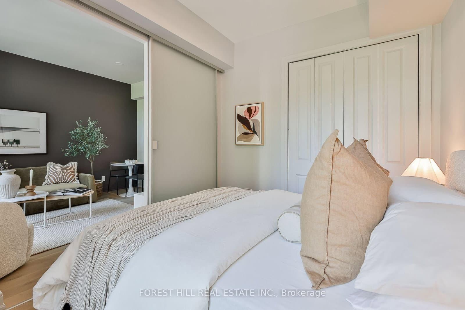 21 Scollard Street, Unit 512 thumbnail 26