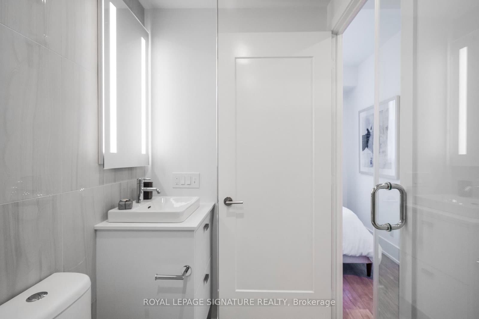 115 Denison Avenue, Unit 613 thumbnail 25