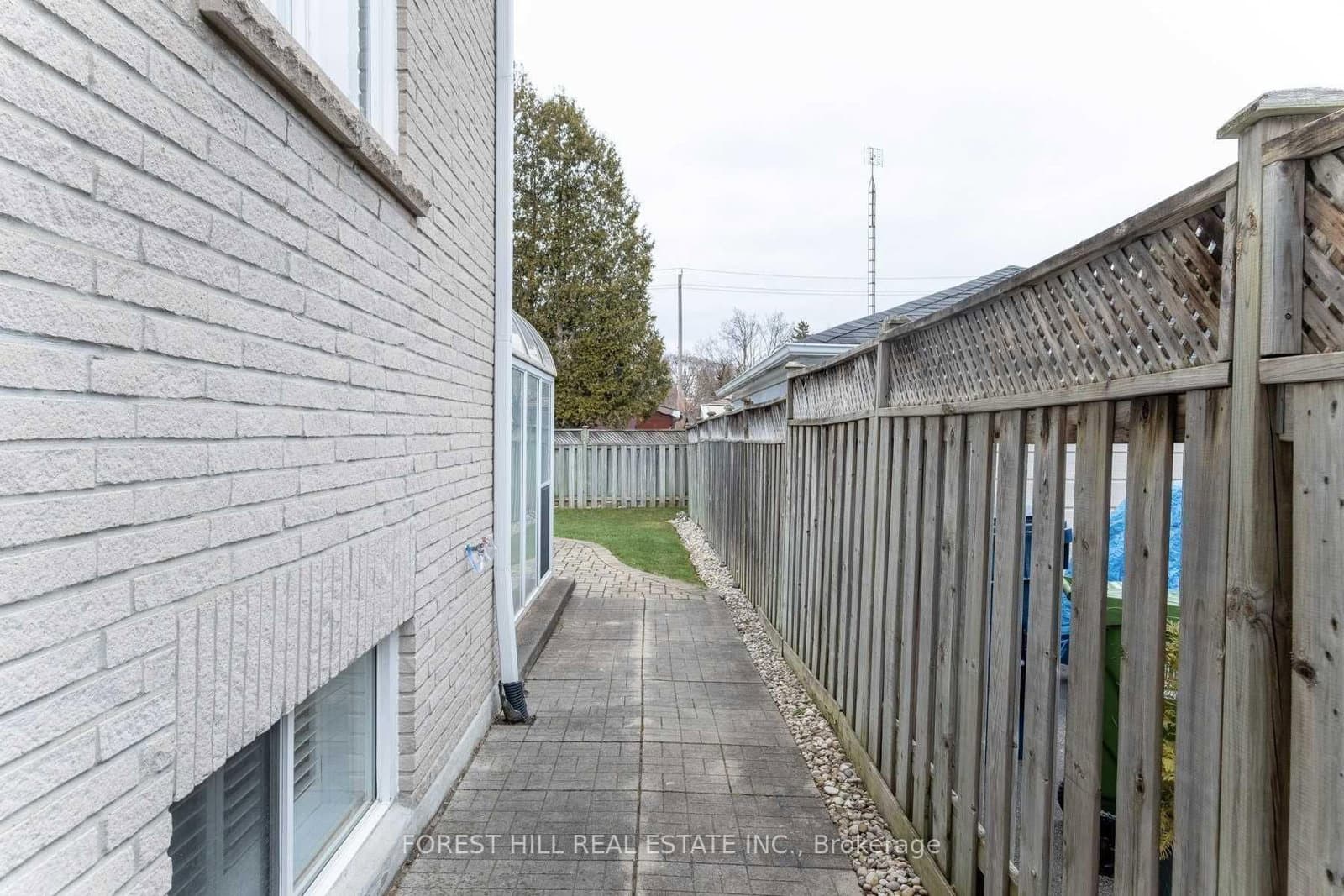 198 Homewood Avenue, Unit BSMT thumbnail 18