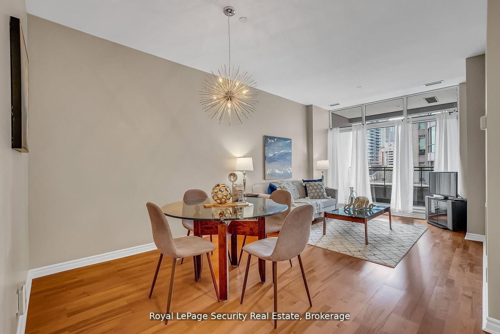 980 Yonge Street, Unit 403 thumbnail 14