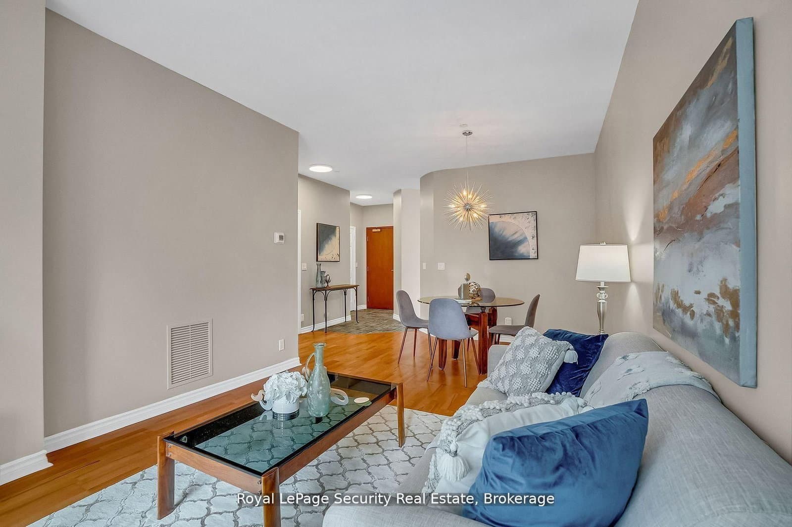 980 Yonge Street, Unit 403 thumbnail 20