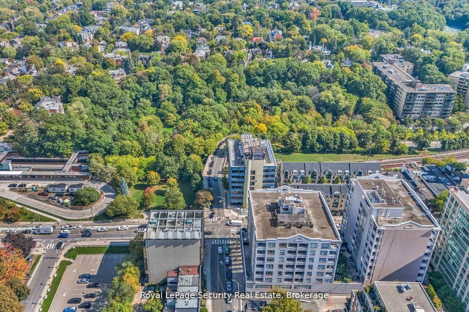 980 Yonge Street, Unit 403 thumbnail 46