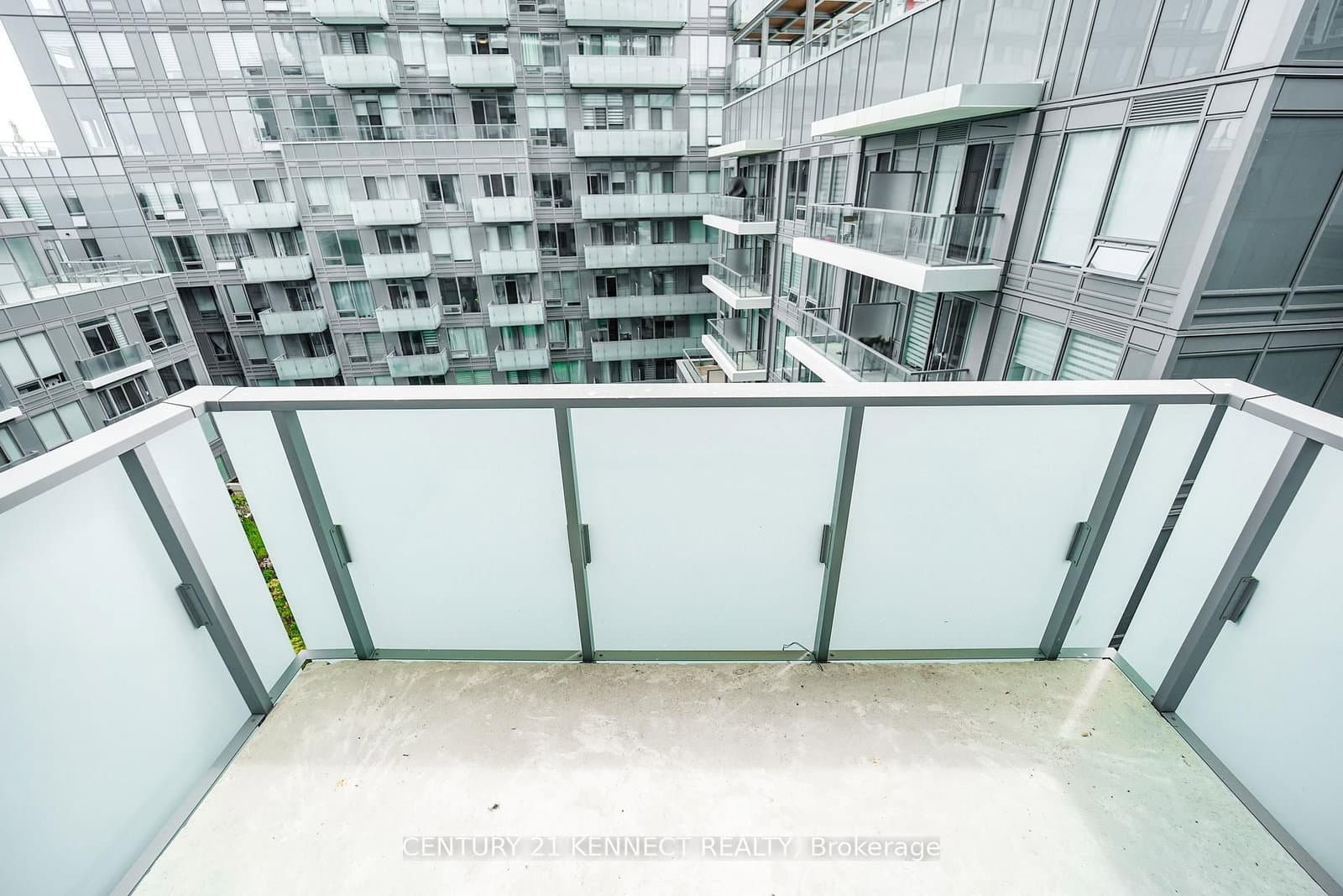 7 Golden Lion Heights, Unit 826 thumbnail 27
