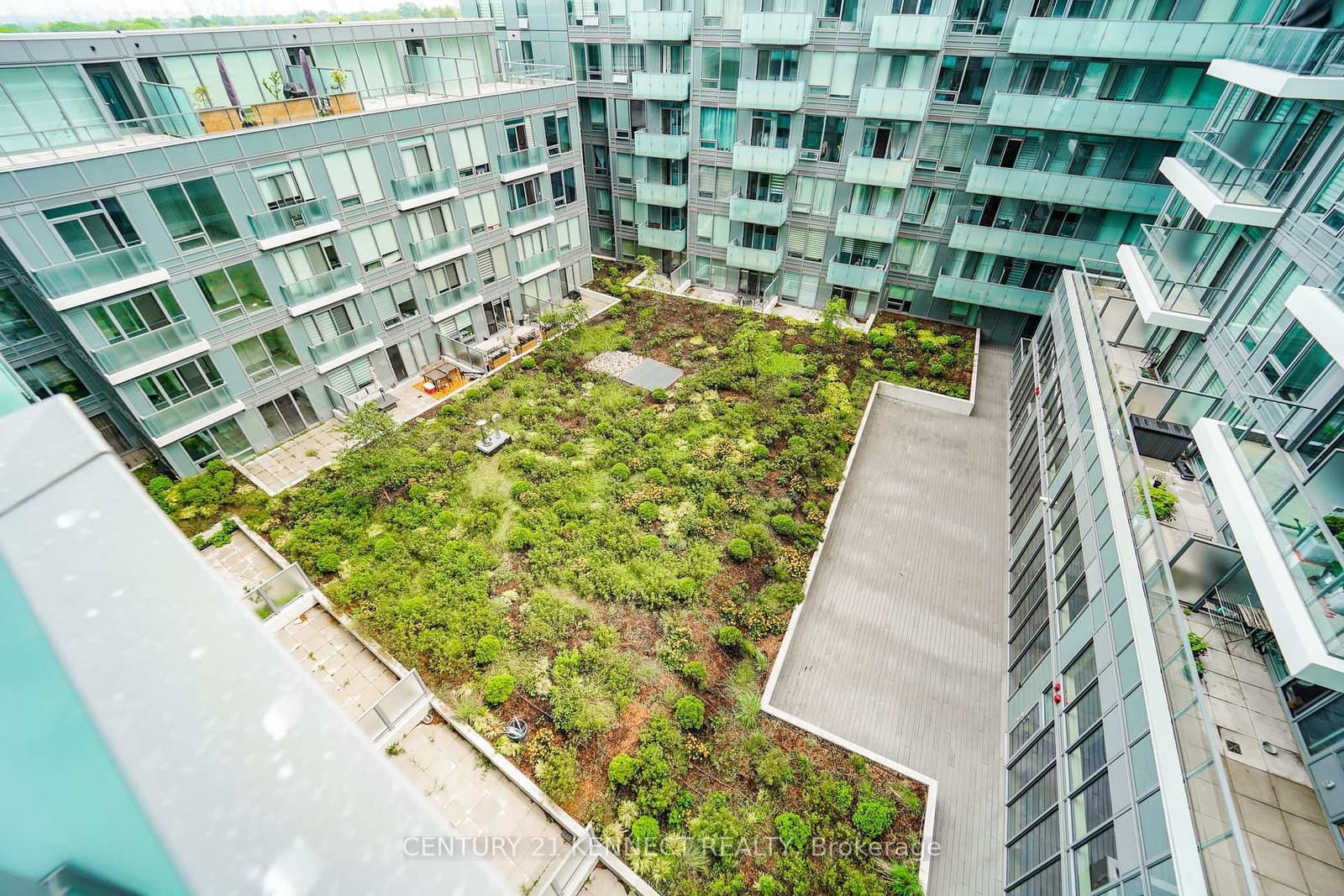 7 Golden Lion Heights, Unit 826 thumbnail 29