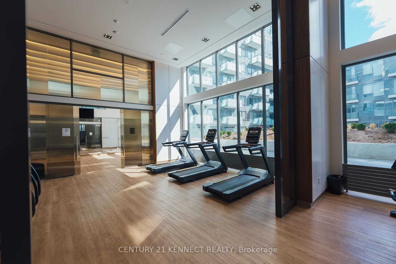 7 Golden Lion Heights, Unit 826 thumbnail 37