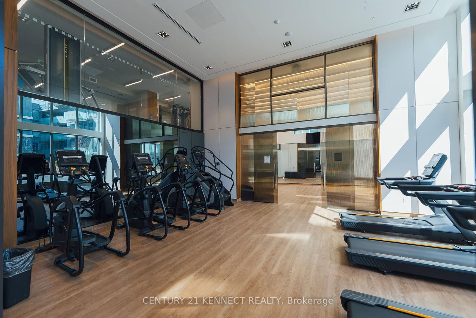 7 Golden Lion Heights, Unit 826 thumbnail 38