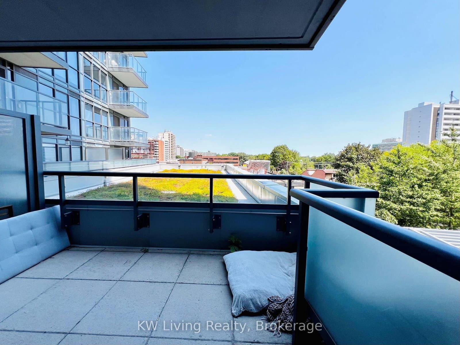 125 Redpath Avenue, Unit 316 thumbnail 12