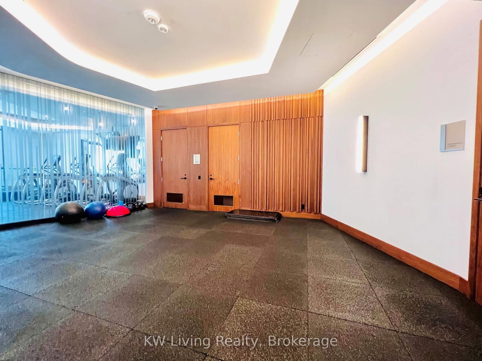 125 Redpath Avenue, Unit 316 thumbnail 18