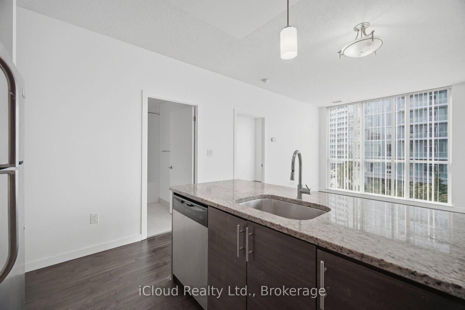 70 Forest Manor Road, Unit 311 thumbnail 20
