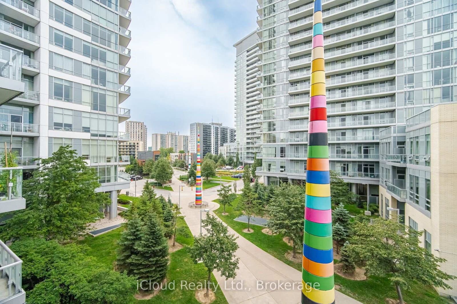 70 Forest Manor Road, Unit 311 thumbnail 29
