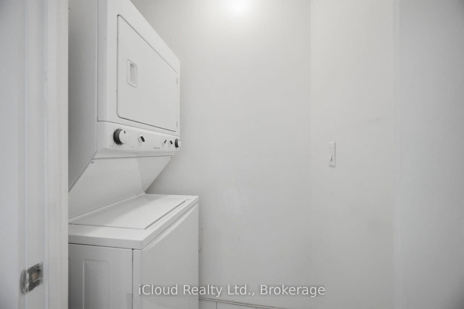 70 Forest Manor Road, Unit 311 thumbnail 7