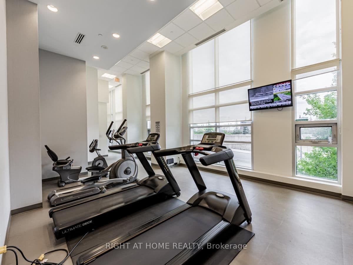 2756 Old Leslie Street, Unit 1008 thumbnail 18