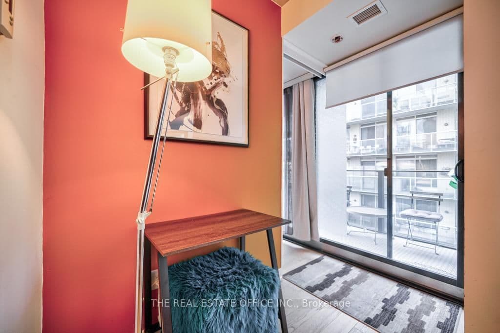 629 King Street W, Unit 331 thumbnail 12