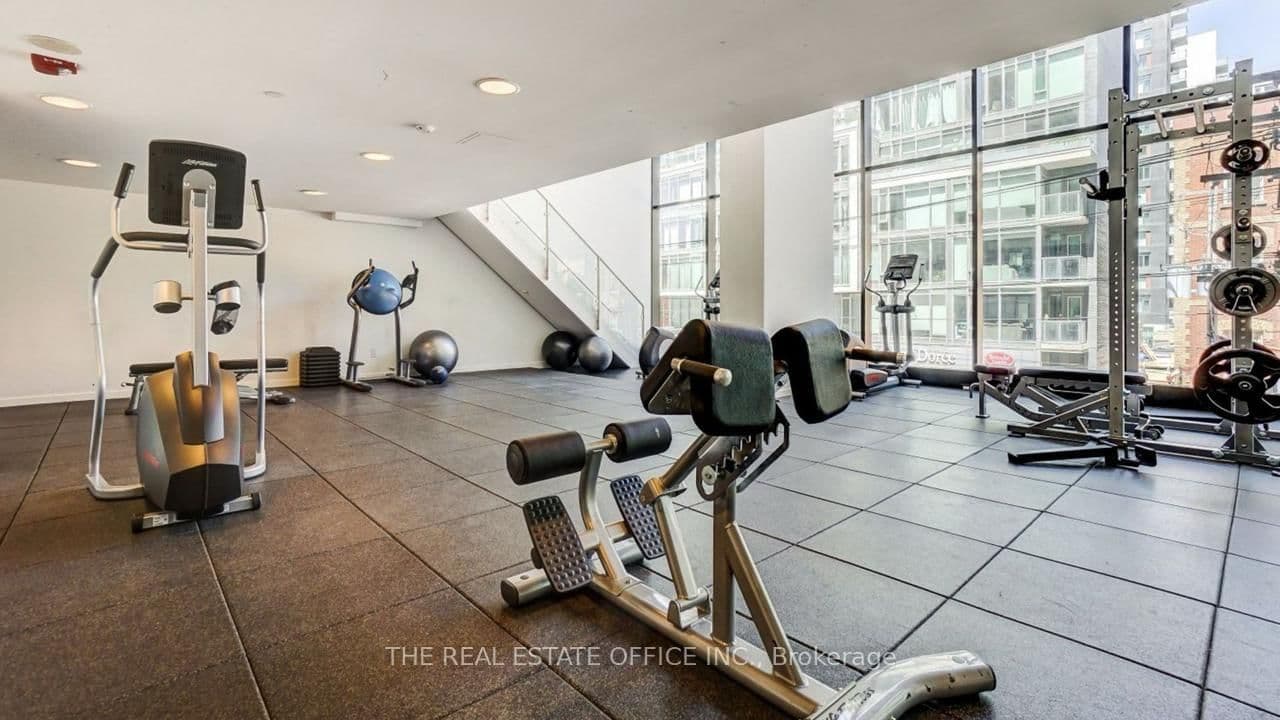 629 King Street W, Unit 331 thumbnail 40