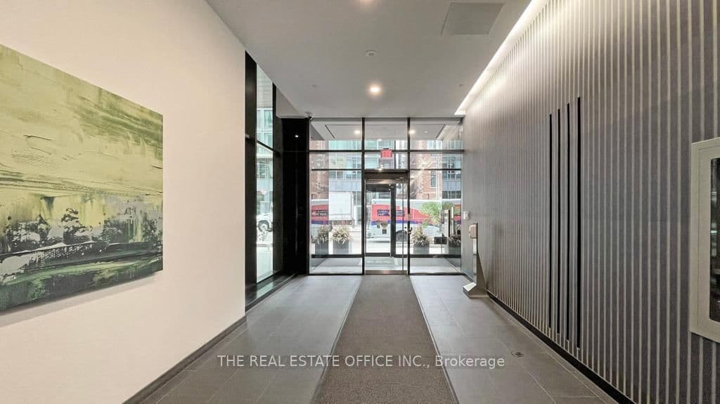 629 King Street W, Unit 331 thumbnail 41
