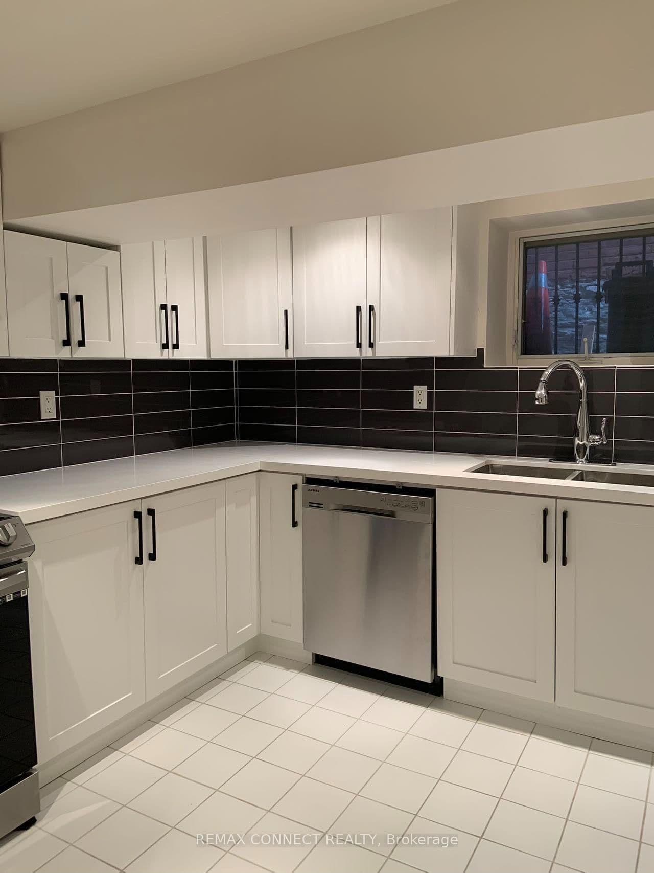 123 Bedford Road, Unit Lower thumbnail 9