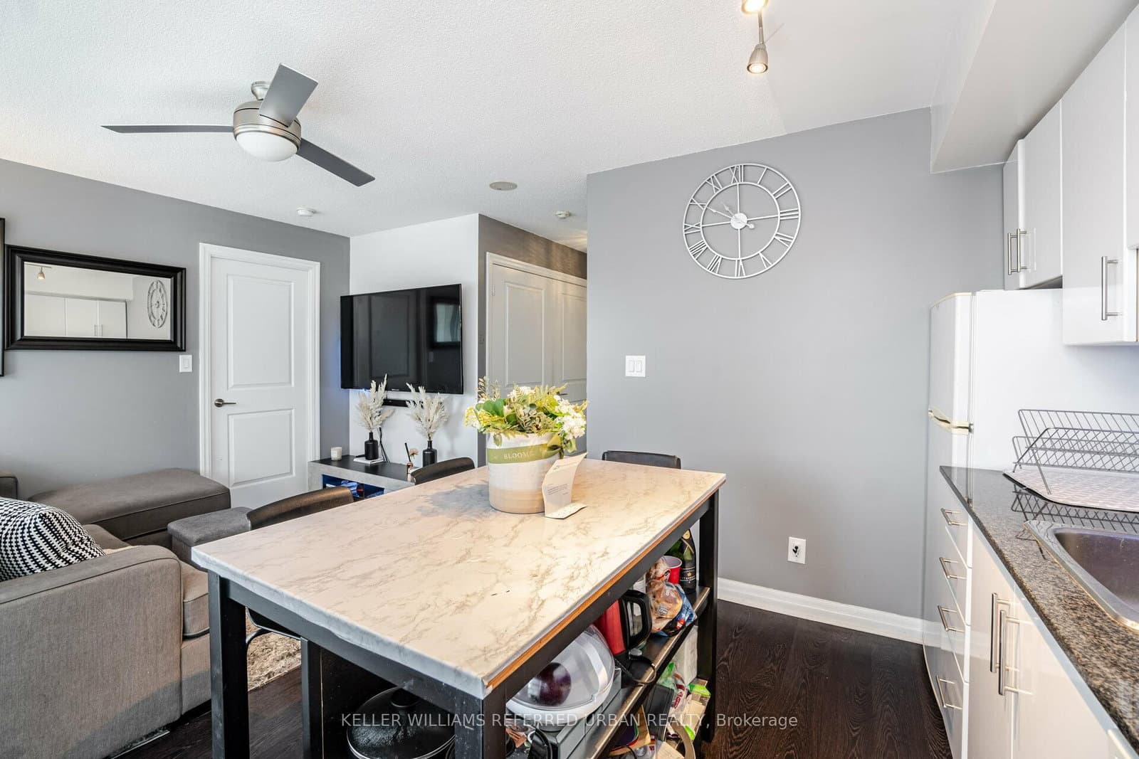 2035 Sheppard Avenue E, Unit 335 thumbnail 2