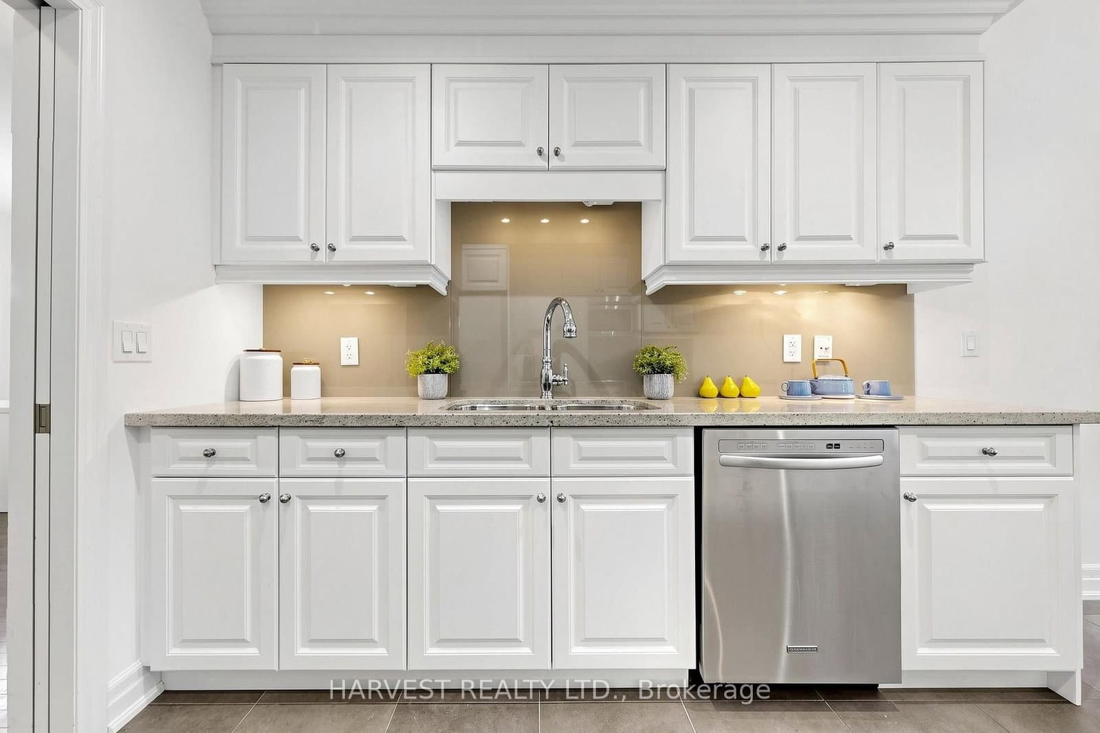 23 Rean Drive, Unit 203 thumbnail 15