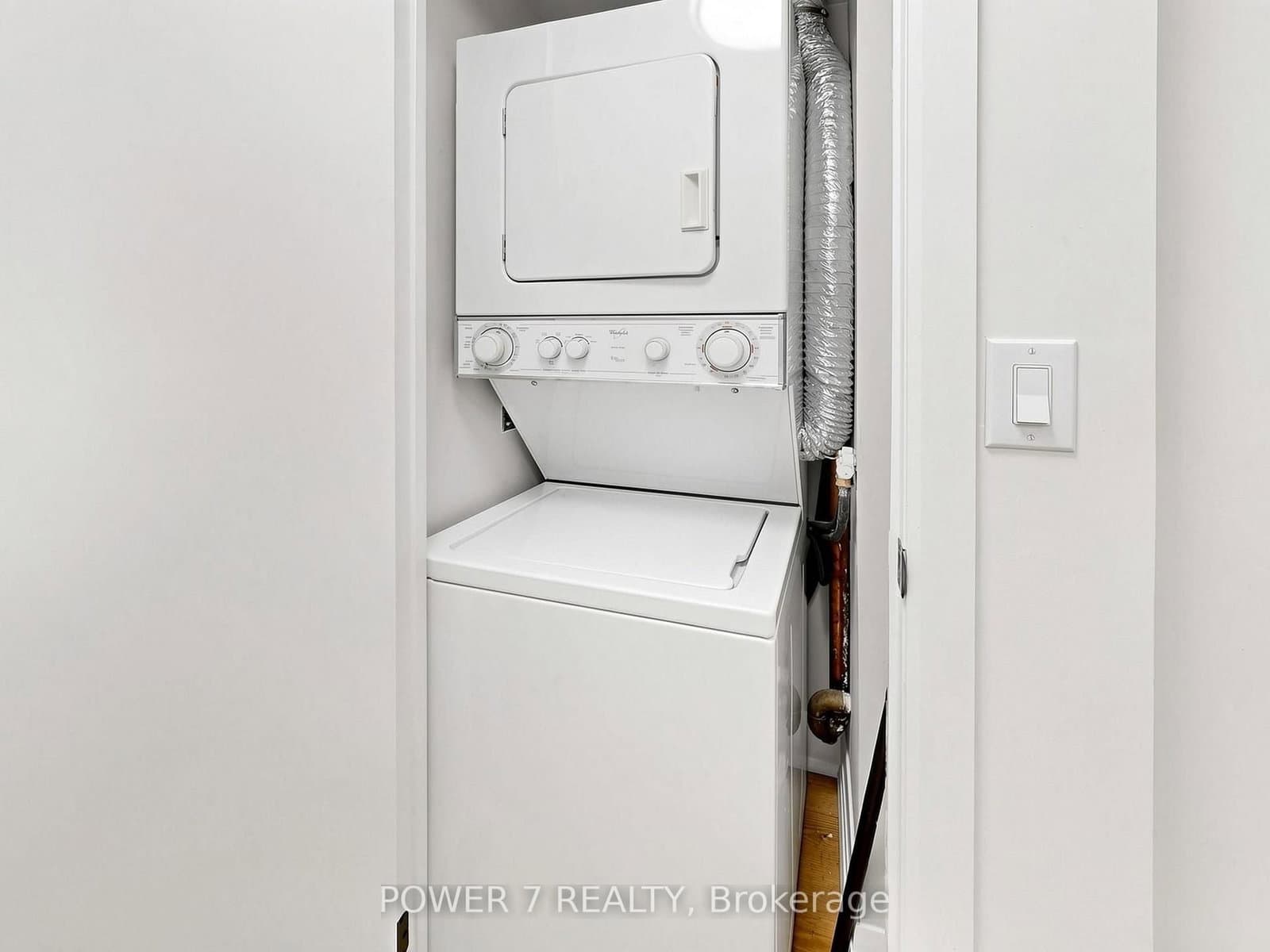 8 Park Road, Unit 2512 thumbnail 29