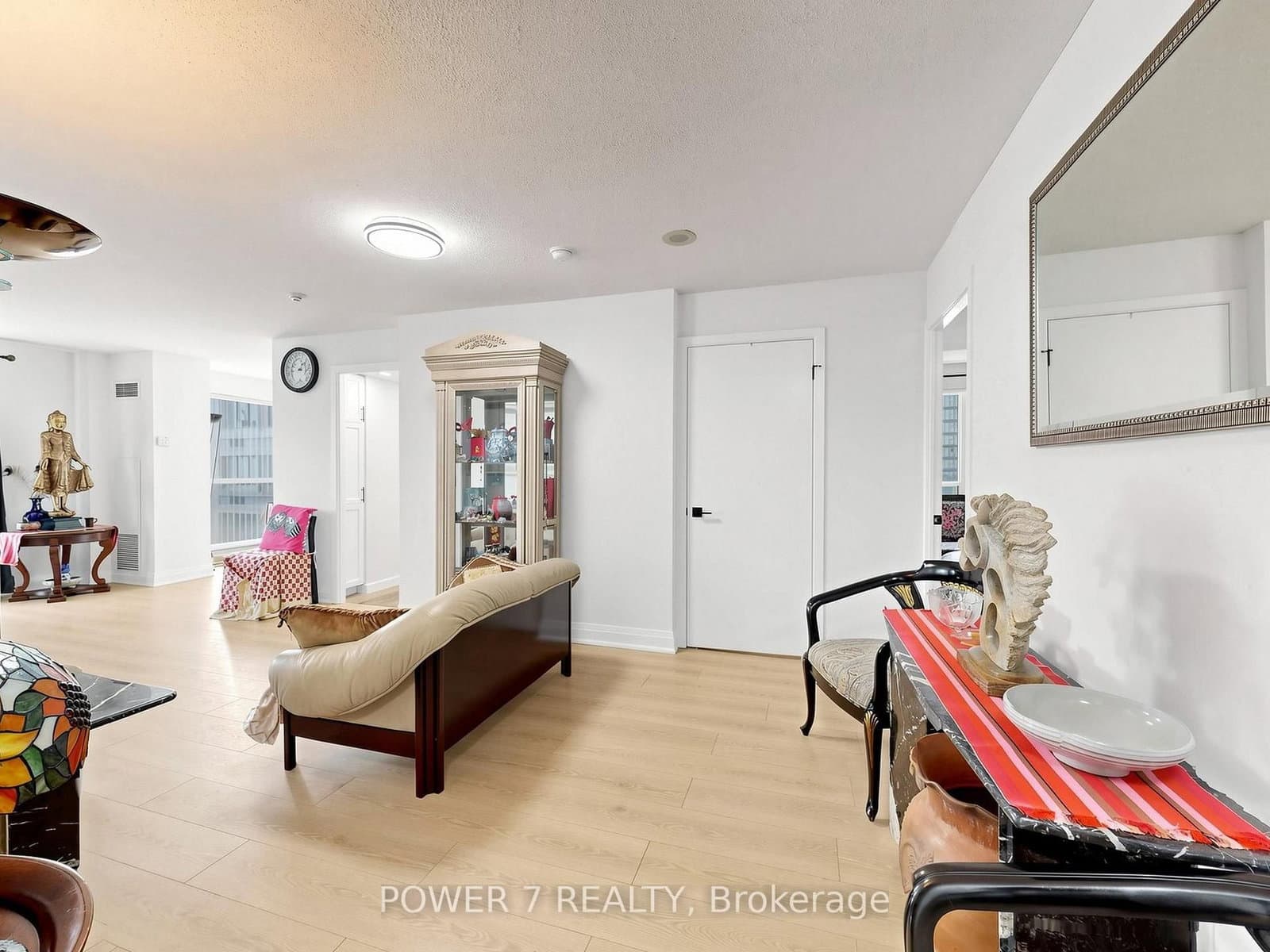 8 Park Road, Unit 2512 thumbnail 30