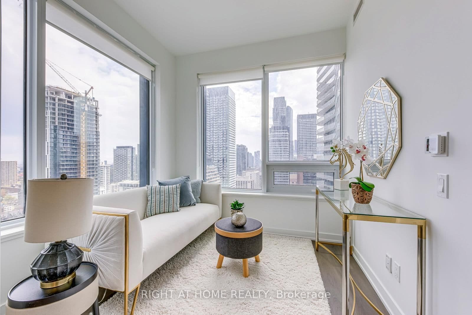 8 Wellesley Street W, Unit 3112 thumbnail 17