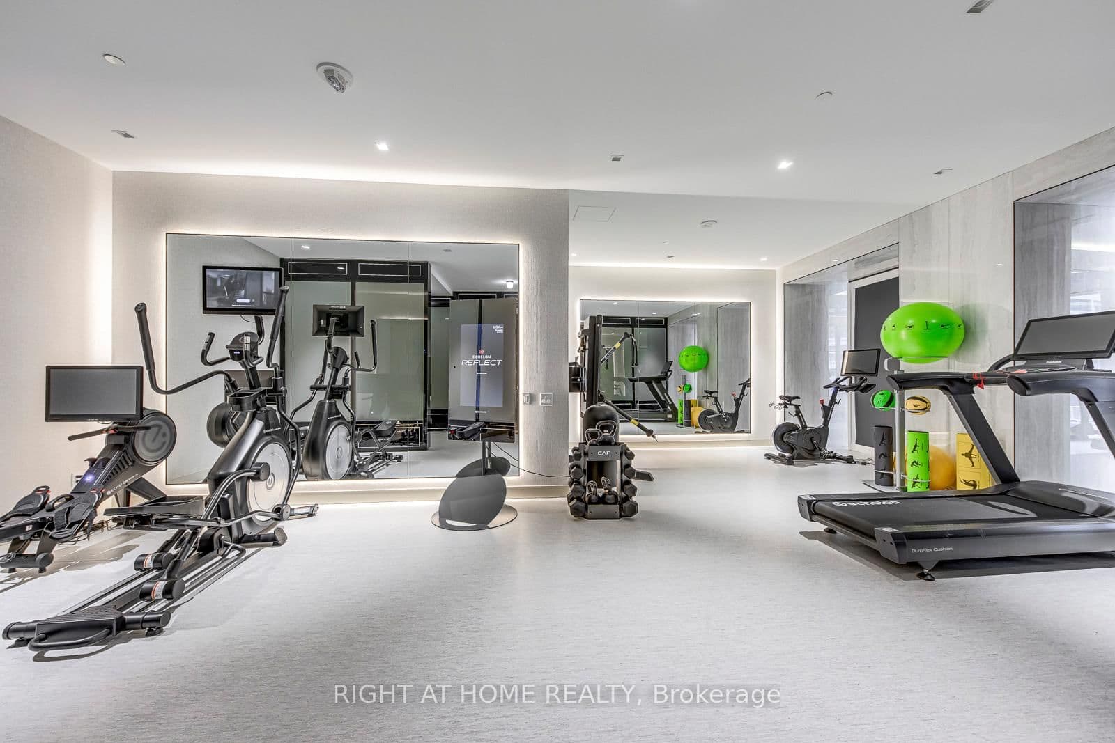 8 Wellesley Street W, Unit 3112 thumbnail 30