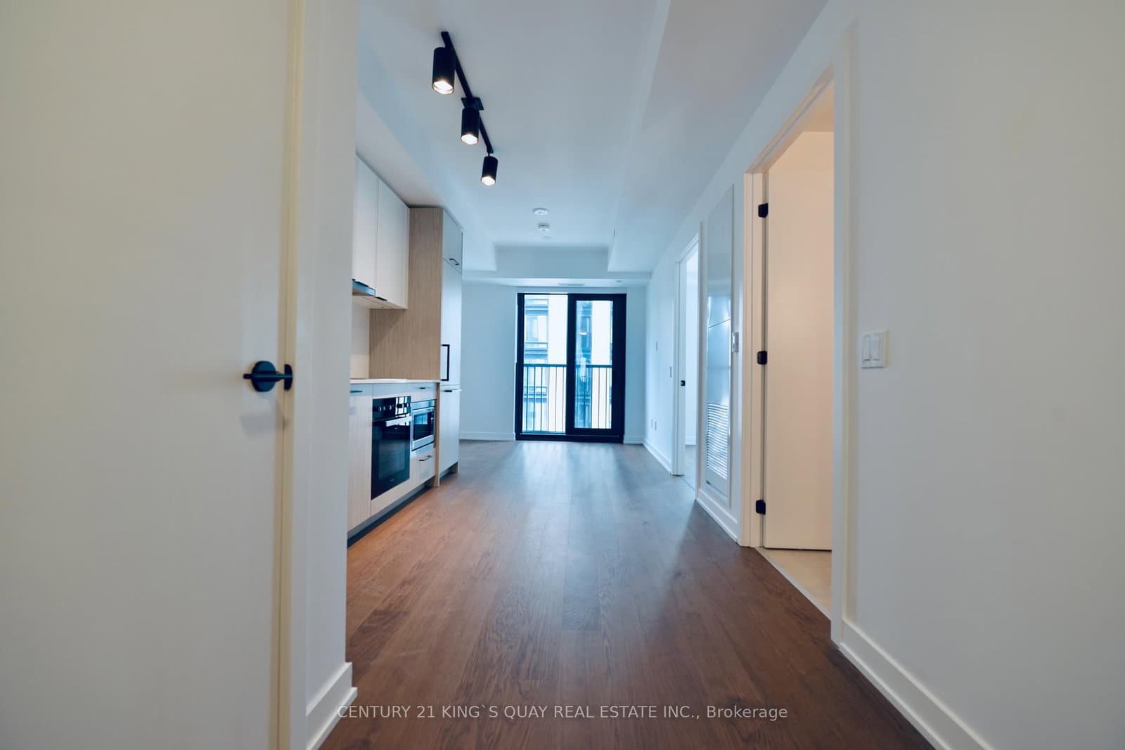 89 Montclair Avenue, Unit 1526 thumbnail 9