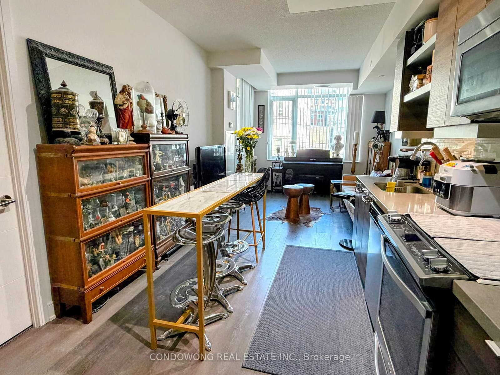 525 Adelaide Street W, Unit 210 thumbnail 5