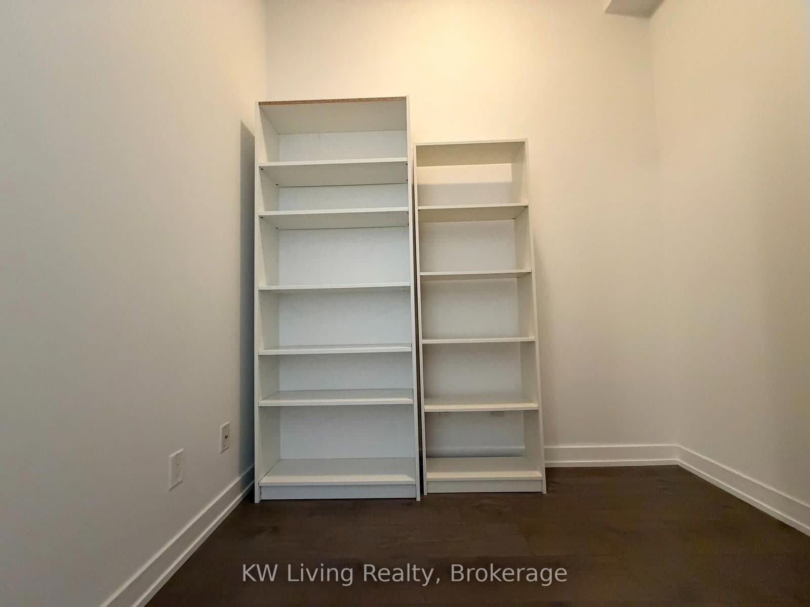 297 College Street, Unit 509 thumbnail 11