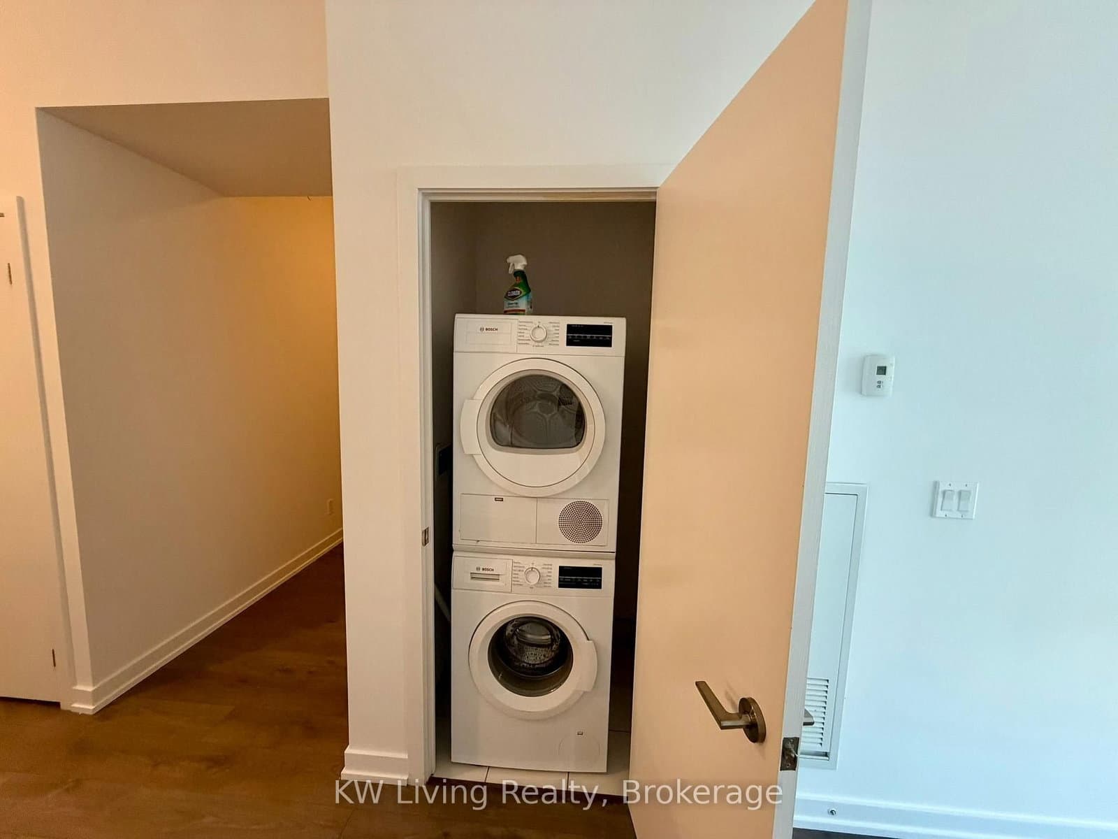 297 College Street, Unit 509 thumbnail 15