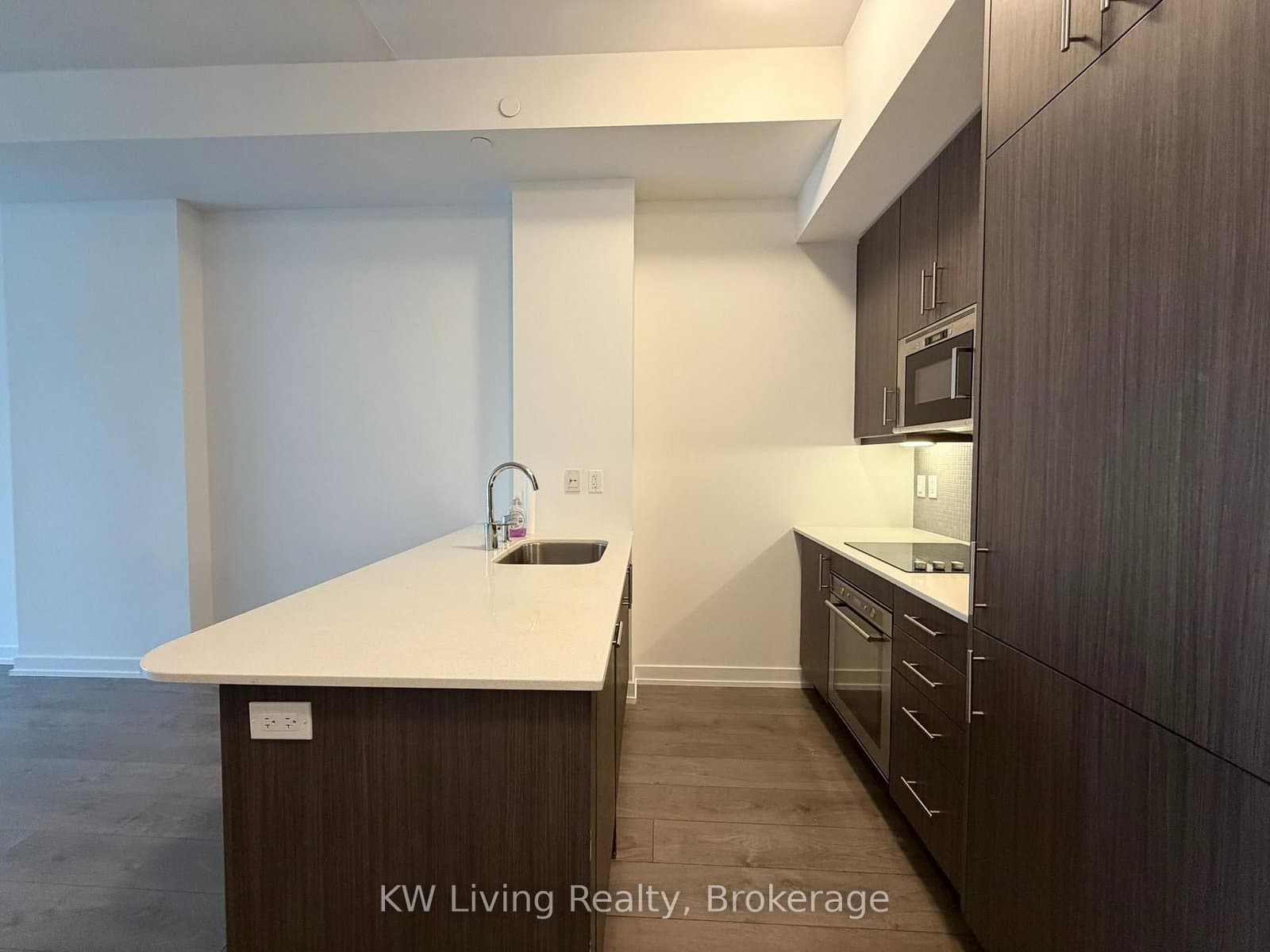 297 College Street, Unit 509 thumbnail 5
