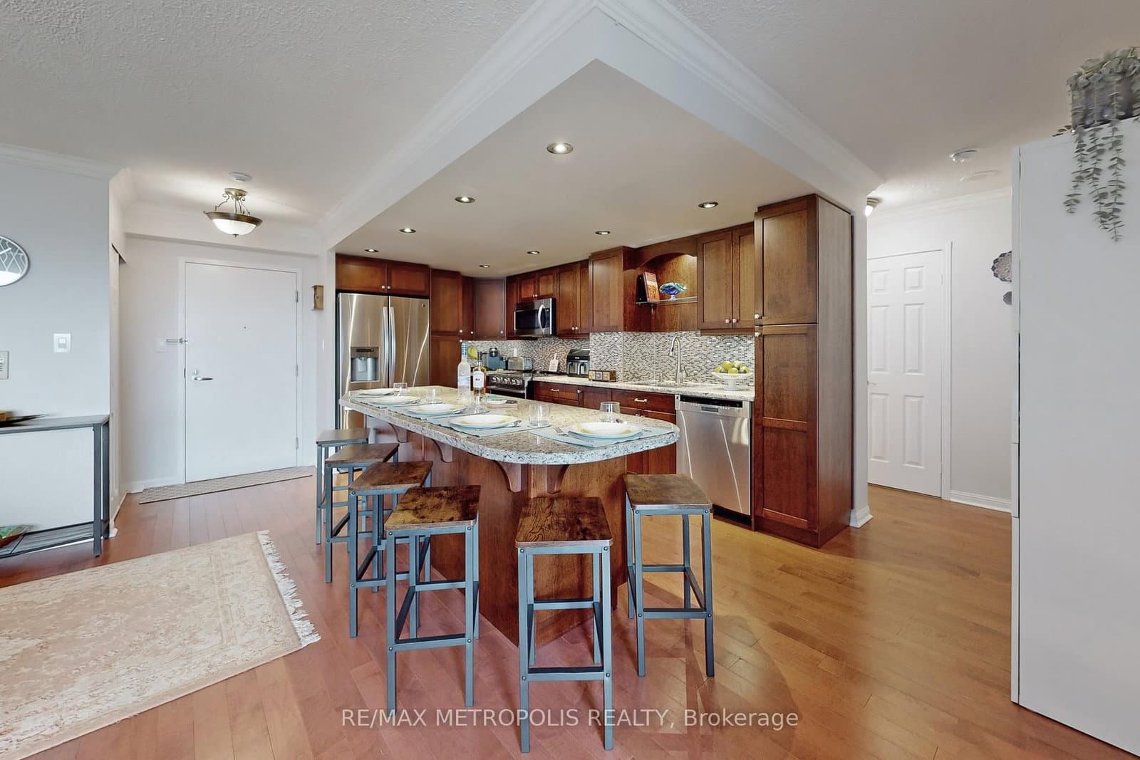 23 Lorraine Drive, Unit 1906 thumbnail 13