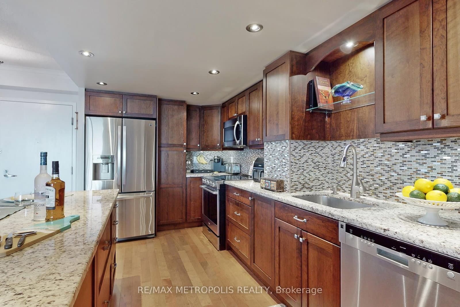 23 Lorraine Drive, Unit 1906 thumbnail 15