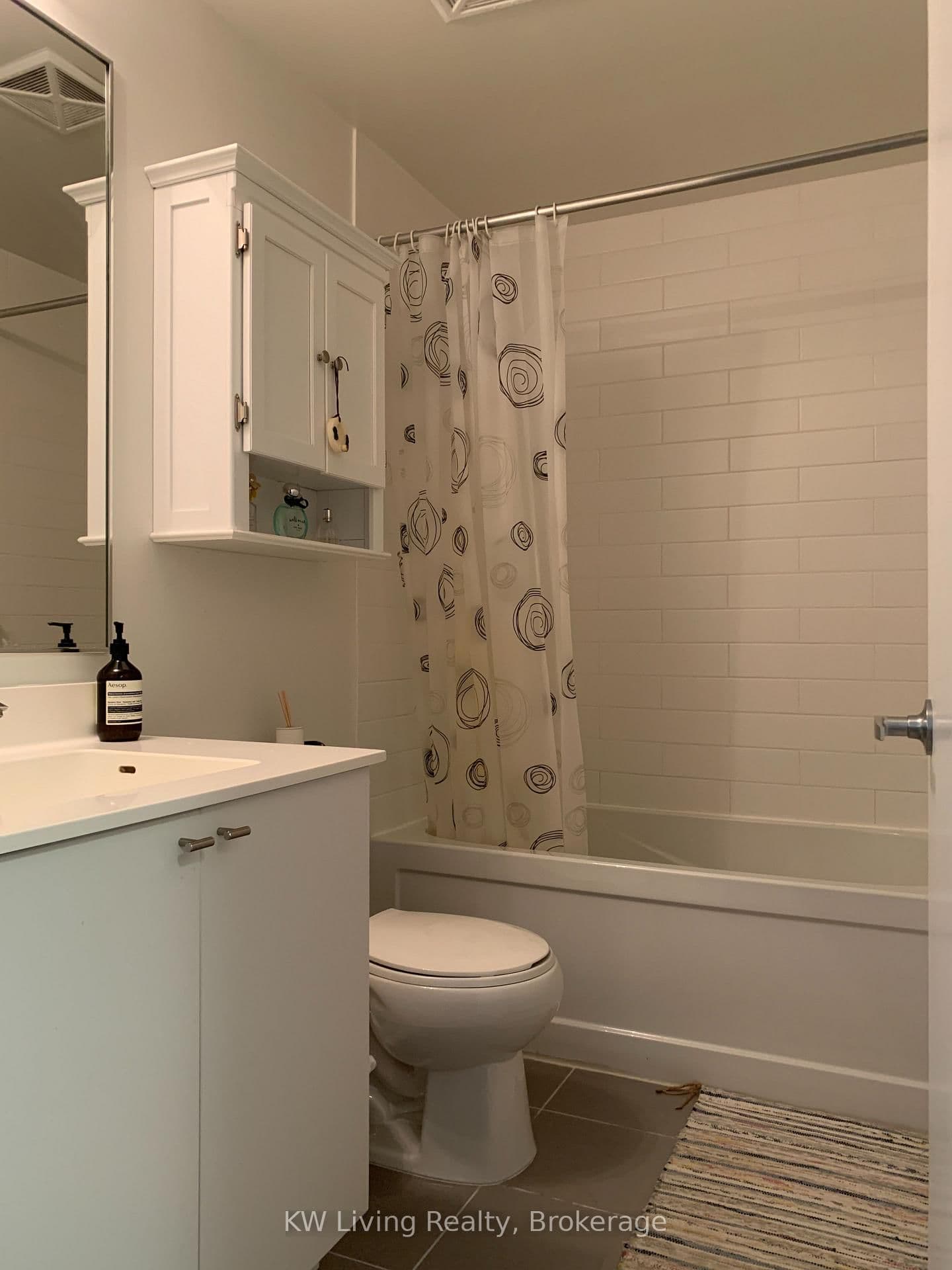 18 Rean Drive, Unit 203 thumbnail 12