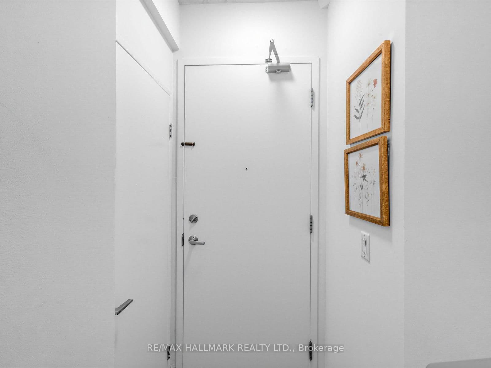 333 Adelaide Street E, Unit 728 thumbnail 3