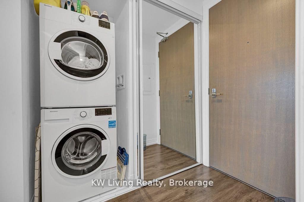 251 Jarvis Street, Unit 2911 thumbnail 3