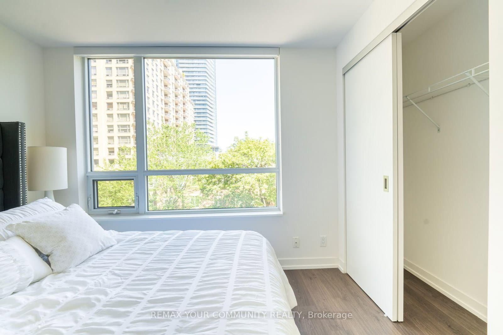 98 Lillian Street, Unit 312 thumbnail 18