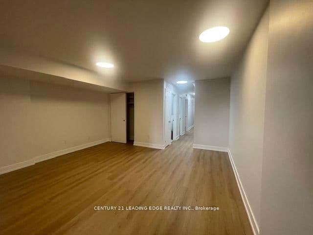 1567 Eglinton Avenue W, Unit 2F thumbnail 12