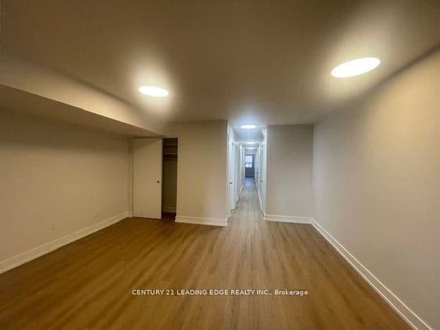 1567 Eglinton Avenue W, Unit 2F thumbnail 13