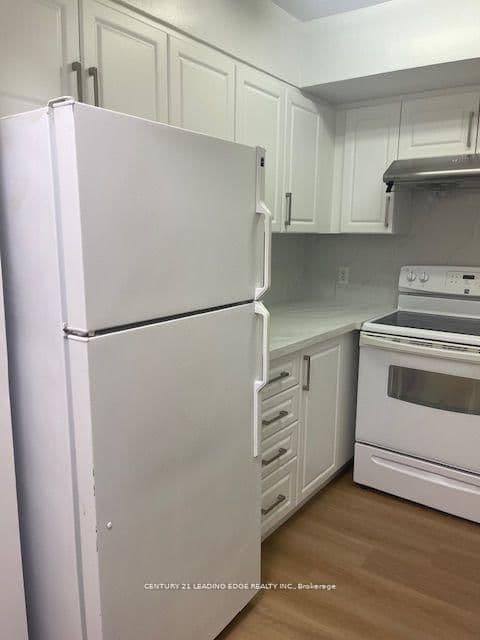 1567 Eglinton Avenue W, Unit 2F thumbnail 5