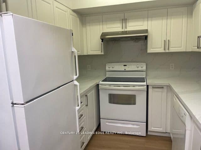 1567 Eglinton Avenue W, Unit 2F thumbnail 6